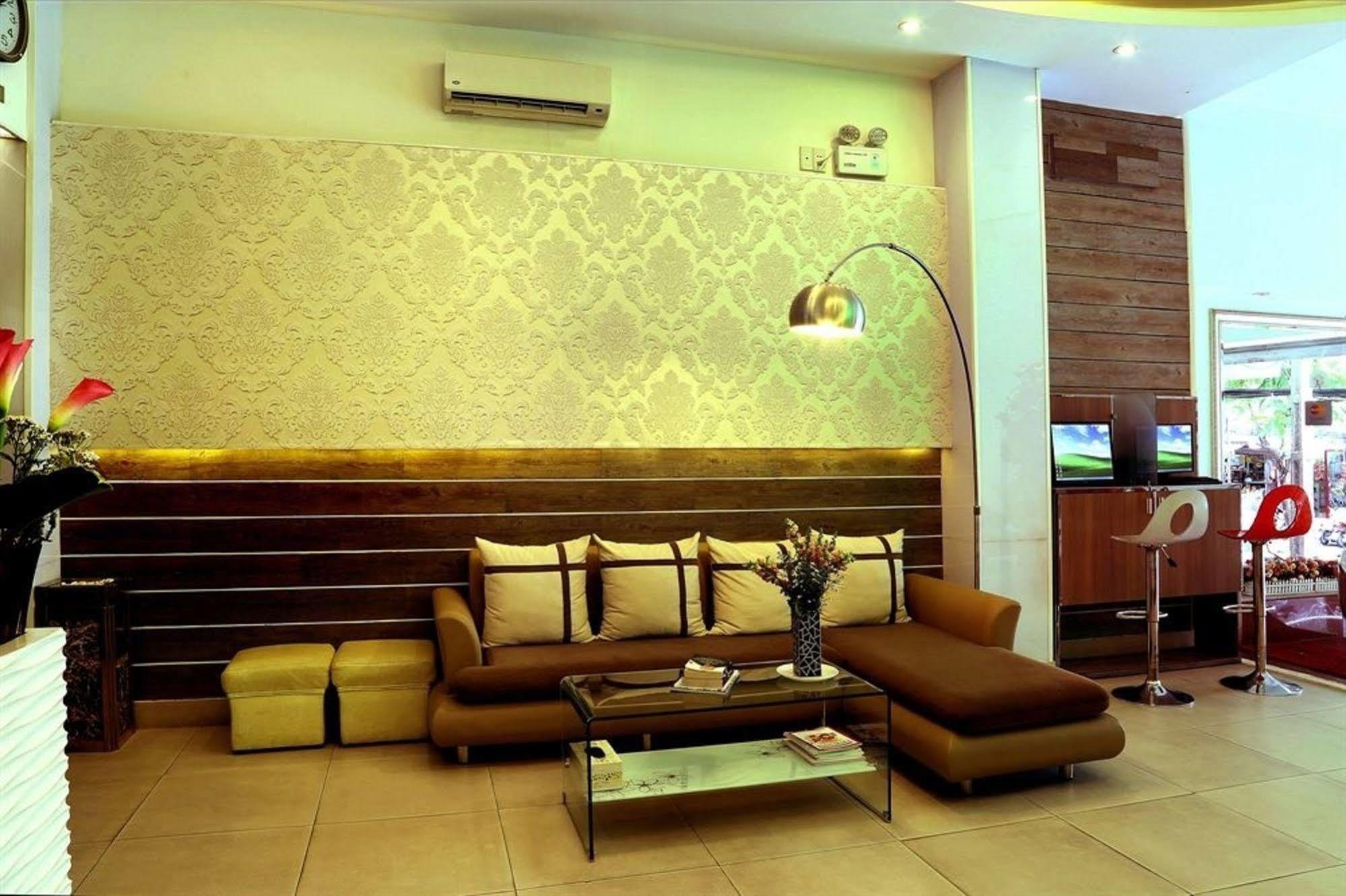 A25 Hotel - 14 Pho Duc Chinh Cidade de Ho Chi Minh Exterior foto
