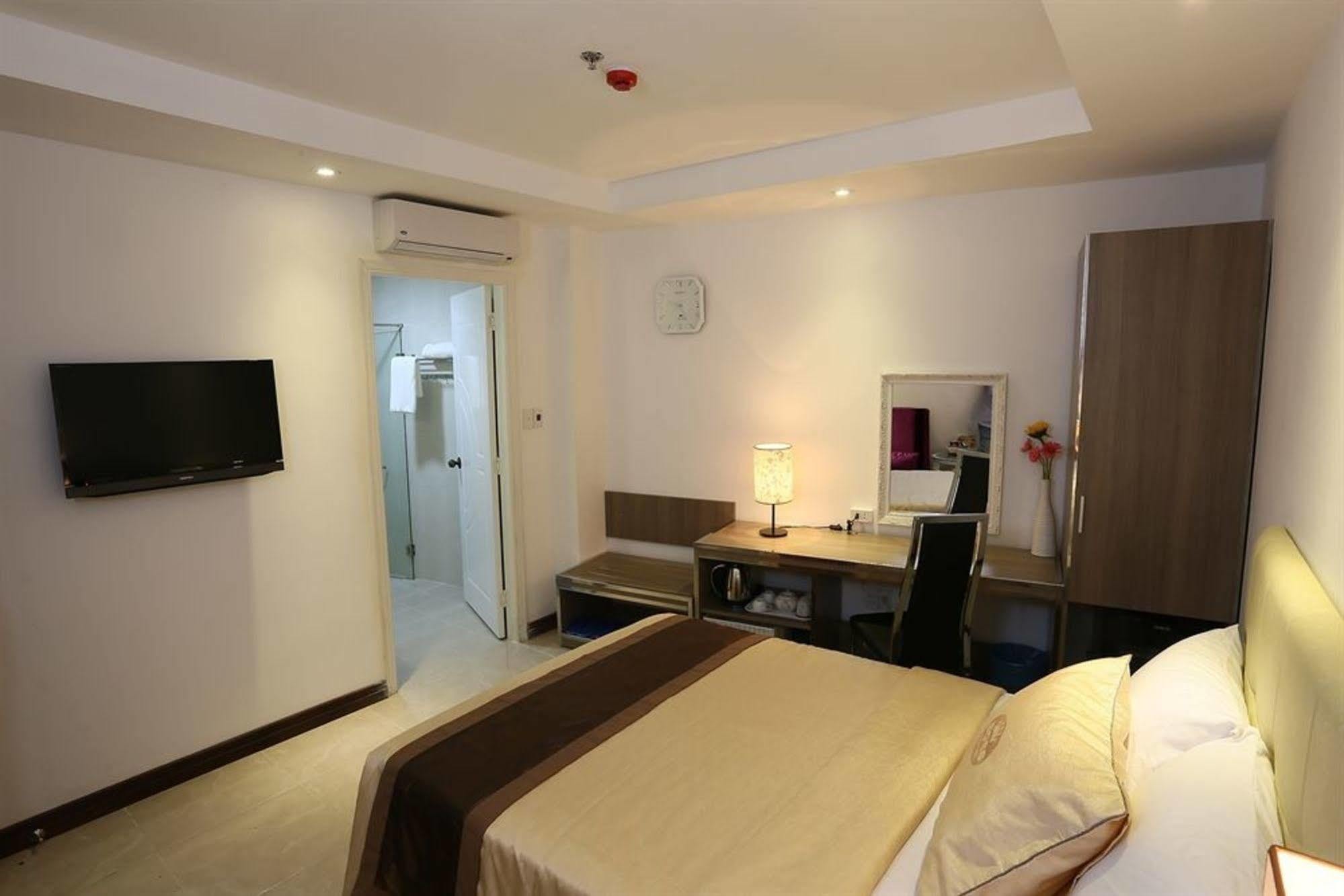 A25 Hotel - 14 Pho Duc Chinh Cidade de Ho Chi Minh Exterior foto