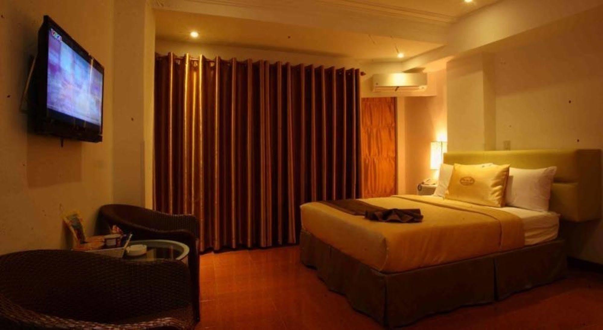 A25 Hotel - 14 Pho Duc Chinh Cidade de Ho Chi Minh Exterior foto